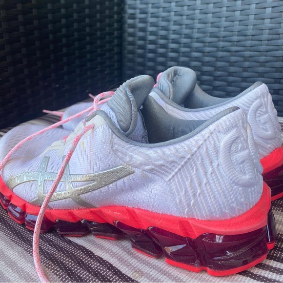 Asics Gel-Quantum 360 5 JCQ Lace-Up White Synthetic Womens Trainers 1022A132 100 - Picture 3 of 3